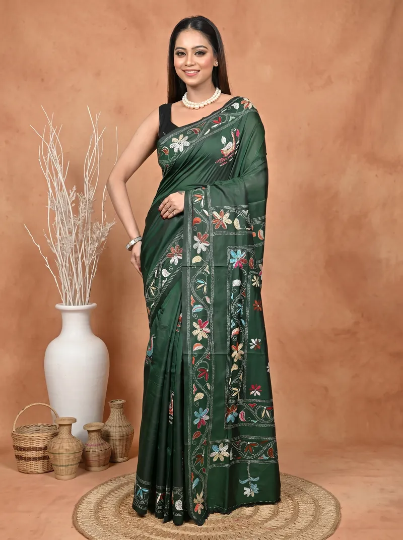 DipDiya Balgalor Art Silk  Artisan Crafted Green Traditional Bengali Bolpur Kantha Stitch Saree