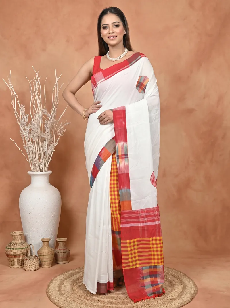 DipDiya Blended Cotton  Artisan Crafted White Red Traditional Bengali Aplika Mix Applique Saree