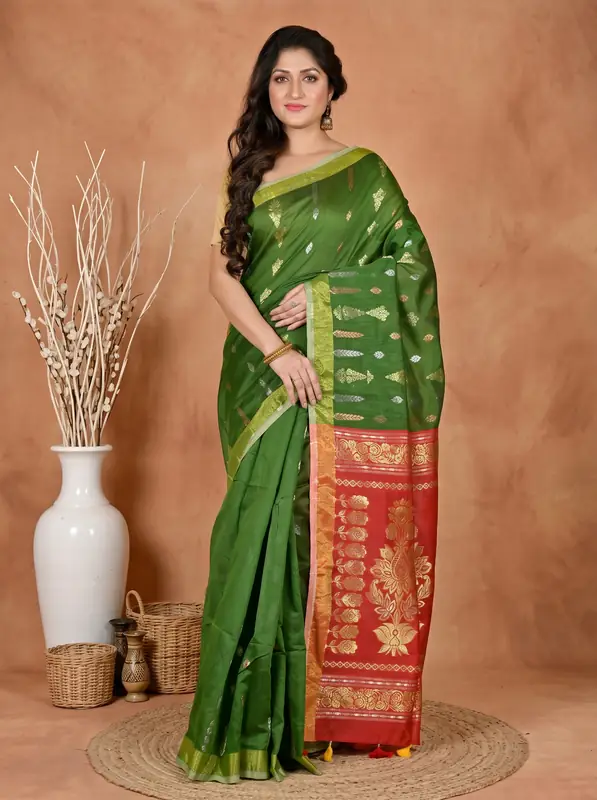 DipDiya Blended Cotton Dark Green Samo Heritage of Bengal Handloom Sarees