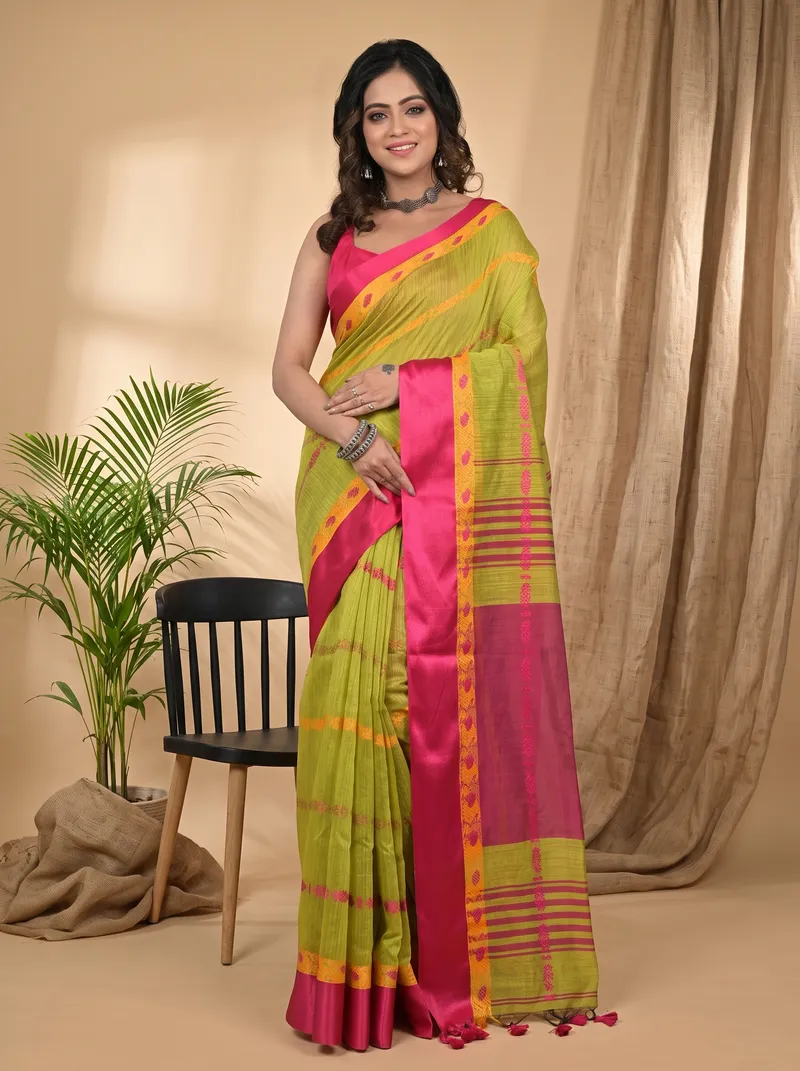 DipDiya Blended Cotton Green Pink Achsit Traditional Bengali Handloom Sarees