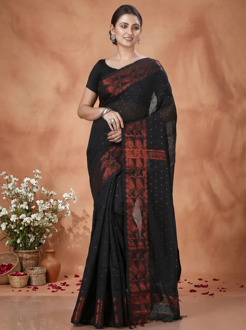 DipDiya Blended Cotton  Traditional Bengali Black Artisan Crafted Temo Handloom Saree