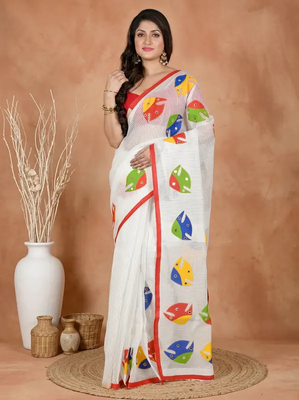 DipDiya Blended Cotton White Aplika Mix Traditional Bengali Applique Sarees