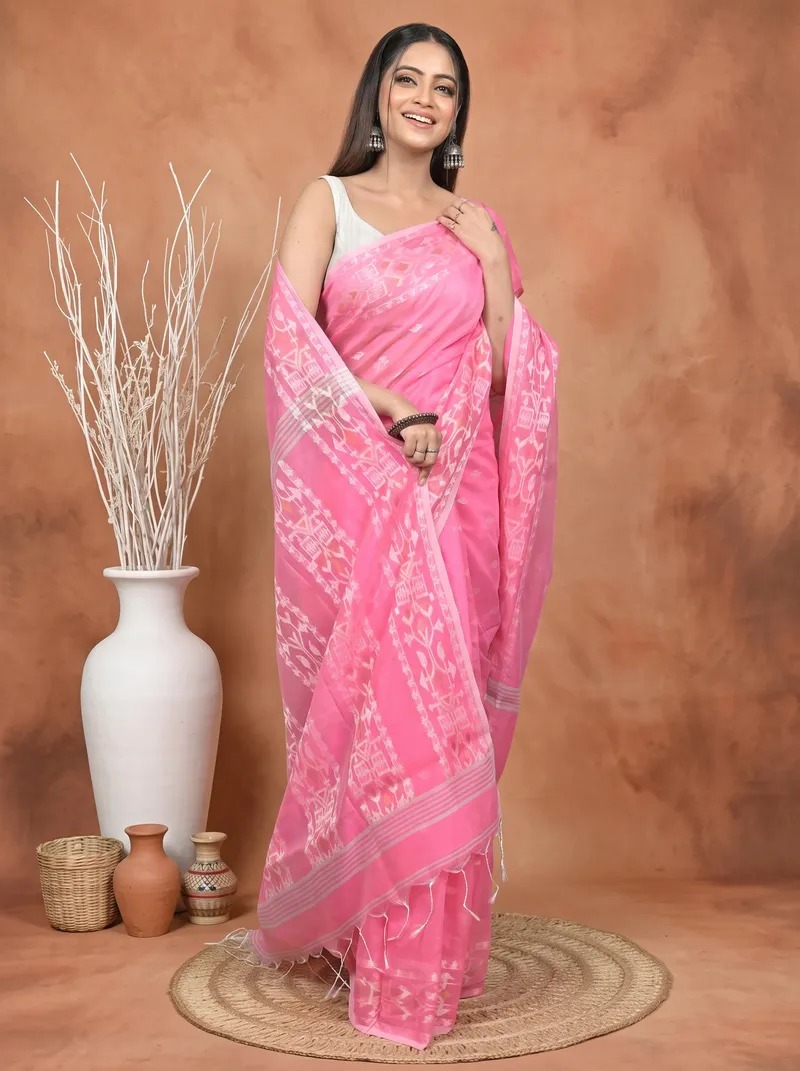 DipDiya Cotton Blend Pink Parlvi Woven by Hand Handloom Sarees