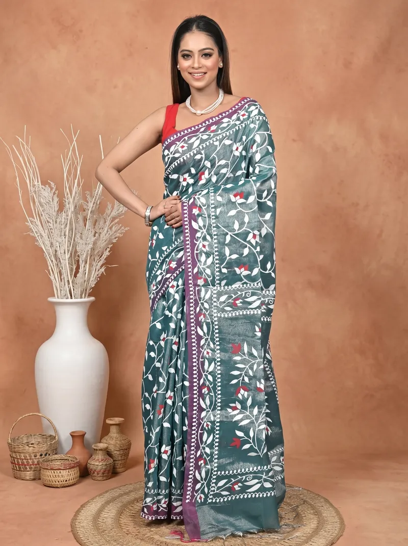 DipDiya Cotton Blend  Traditional Bengali Pesta Green Artisan Crafted Parbun Handloom Saree