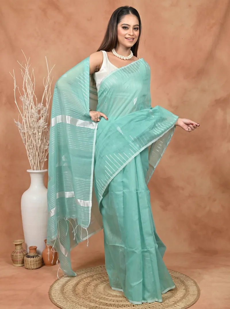 DipDiya Cotton Blend  Traditional Bengali See Green Artisan Crafted Soubit Handloom Saree