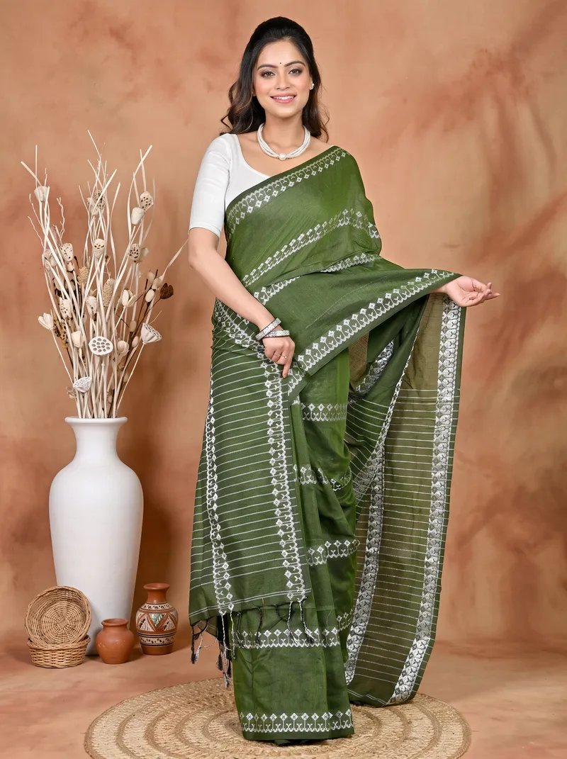 DipDiya Cotton Blended Green Pareta Crafted with Soul Handloom Sarees