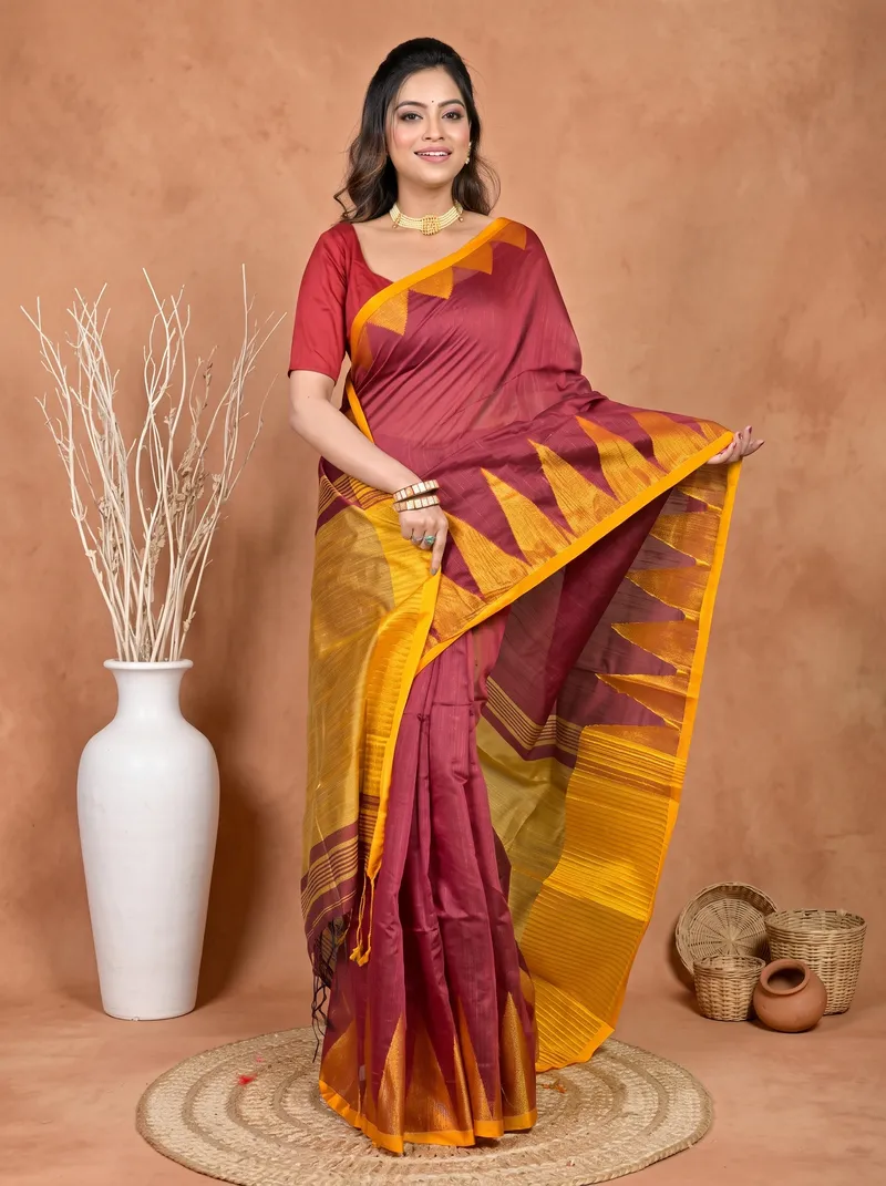 DipDiya Cotton Blended Maroon Pariva Crafted by Artisans Handloom Sarees