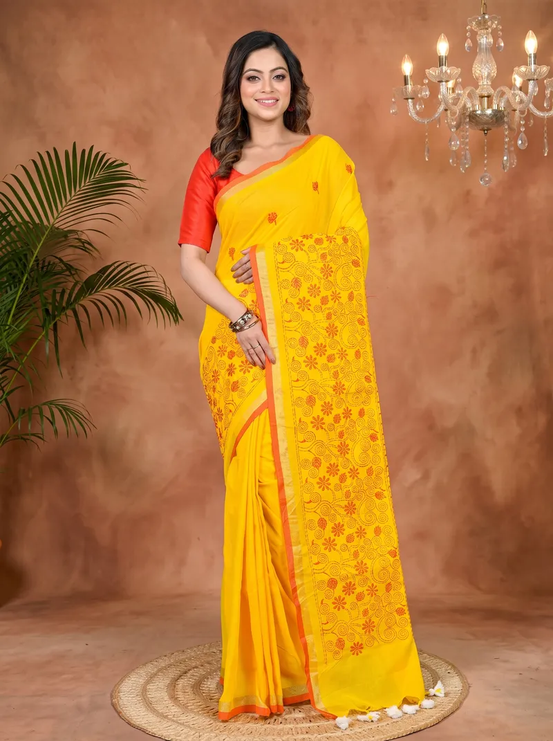 DipDiya Cotton Blended Yellow Paru Crafted in Bengal Handloom Sarees