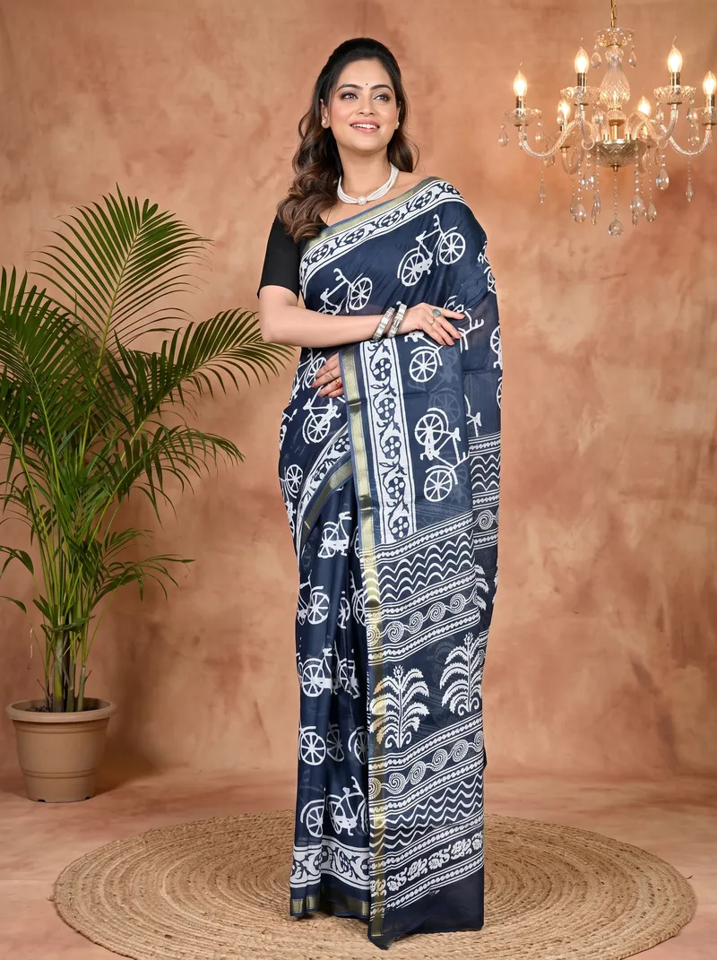 DipDiya Cotton Blue White Soumava Classic Bengali Printed Handloom Sarees