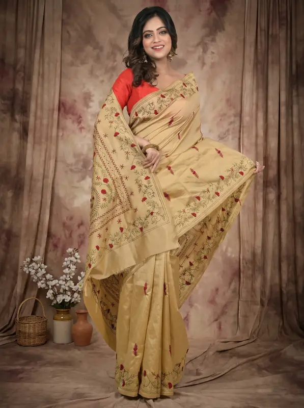 DipDiya Cotton Golden Piaja Traditional Elegance Kantha Stitch Sarees