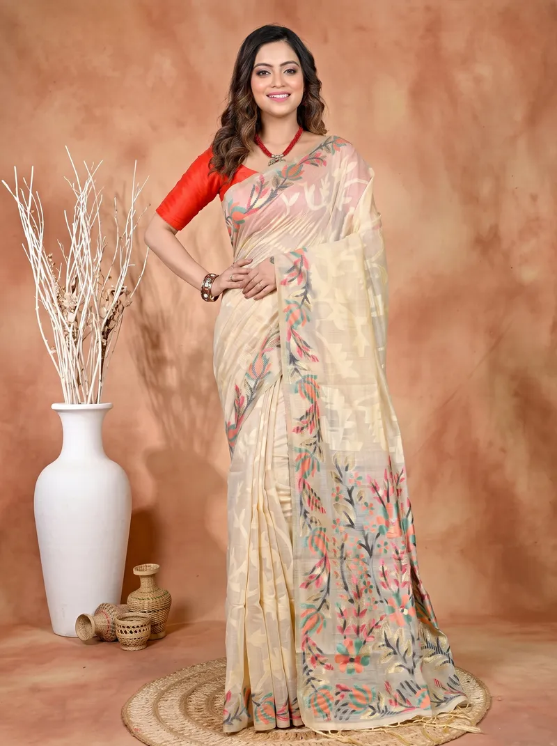 DipDiya Cotton Silk Cream Parmix Crafted in Bengal Handloom Sarees