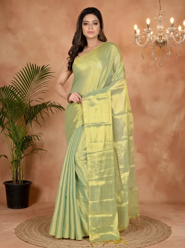 DipDiya Cotton Silk Green Tisuka Than Grace of Bengal Handloom Sarees