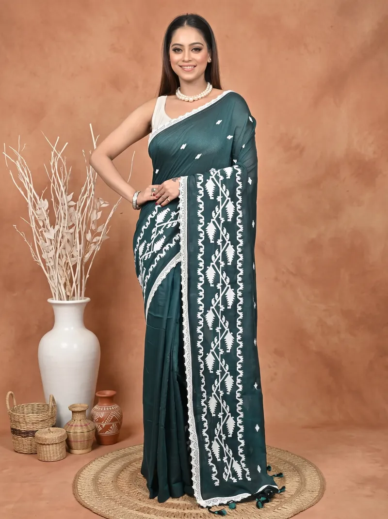 DipDiya Cotton  Traditional Bengali Dark Green Artisan Crafted Parepu Handloom Saree
