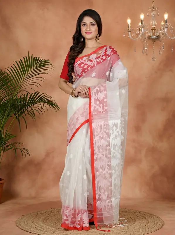 DipDiya Cotton White Monimal Elegance in Every Weave Muslin sarees