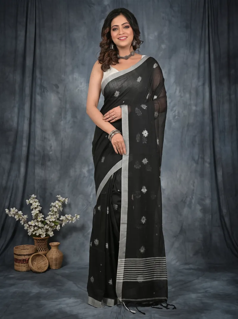 DipDiya Pure Cotton  Artisan Crafted Black Traditional Bengali Achbu Handloom Saree