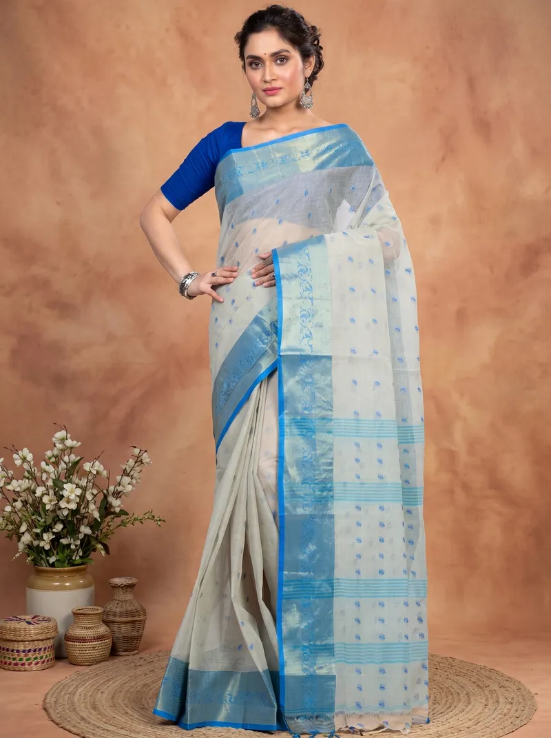 DipDiya Pure Cotton  Artisan Crafted Off-White Traditional Bengali Churi Par Tant Saree