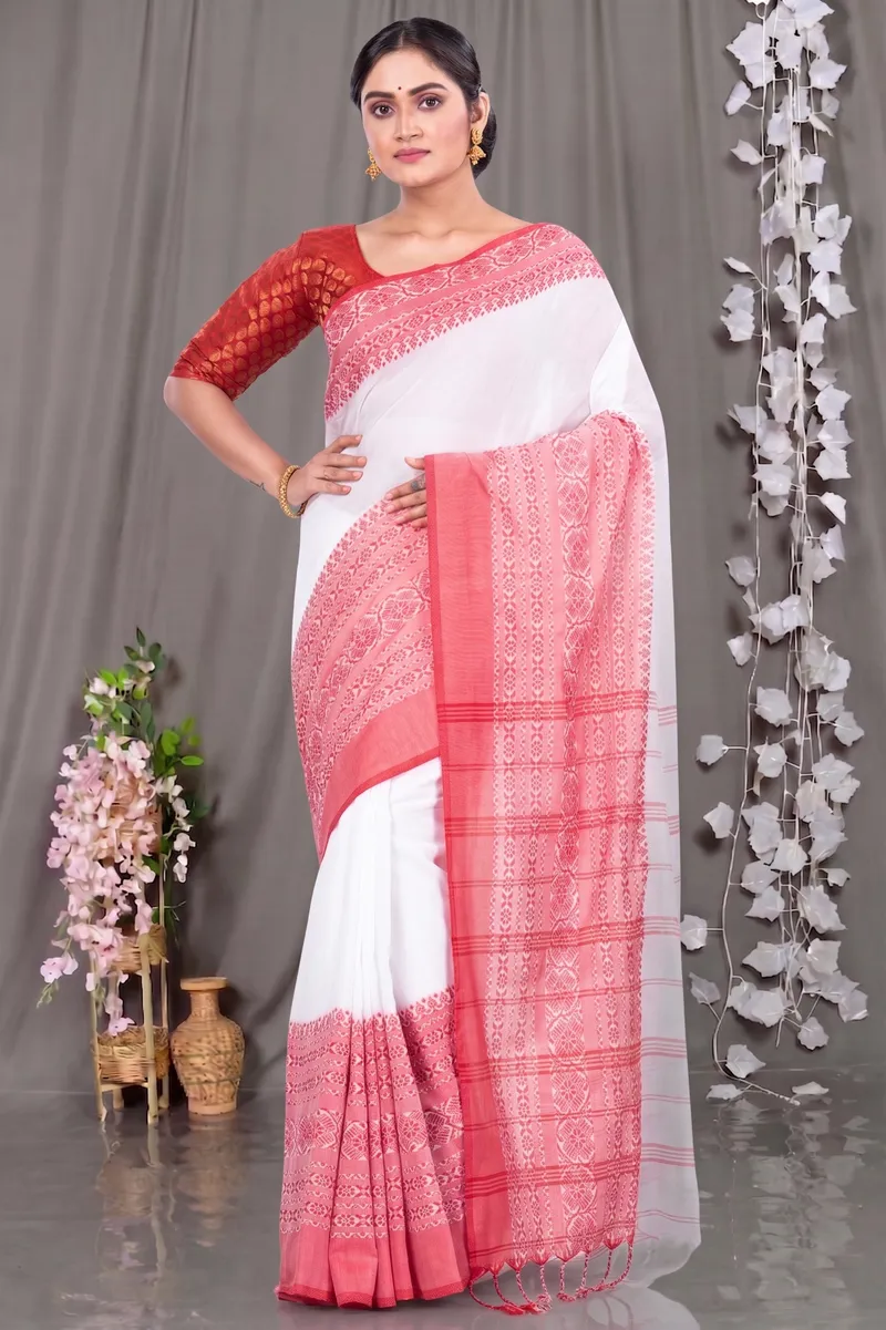 DipDiya Pure Cotton  Artisan Crafted White Traditional Bengali Begompuri Hand Handloom Saree