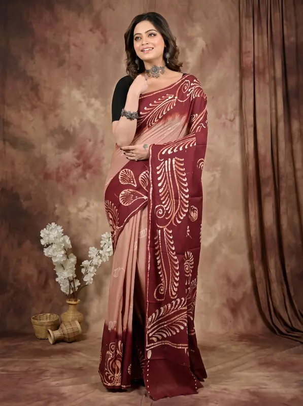 DipDiya Pure Cotton Brown Pihu Grace of Bengal Batik Print Sarees