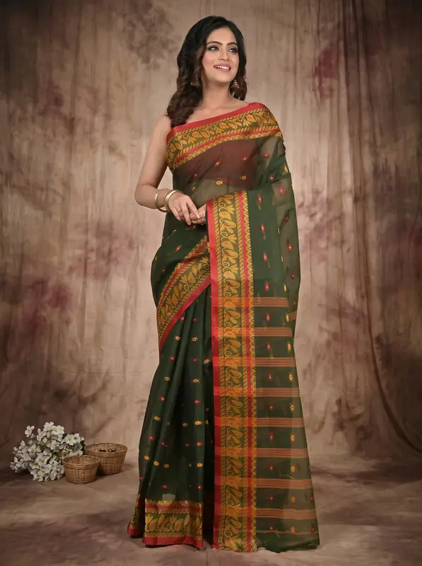 DipDiya Pure Cotton Dark Green Achlin Crafted with Soul Tant Sarees