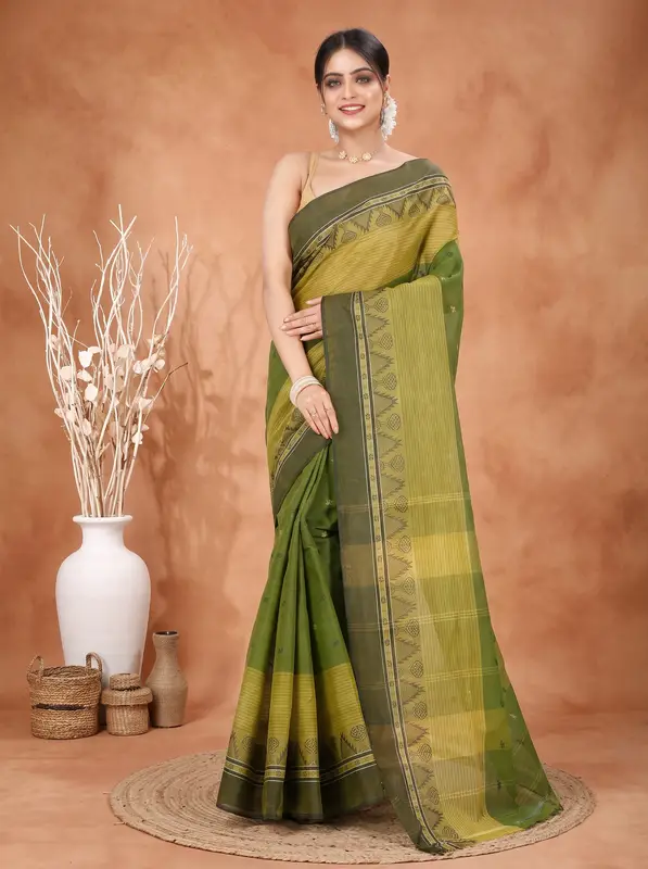 DipDiya Pure Cotton Dark Green Suto The Bengali Classic Tant Sarees