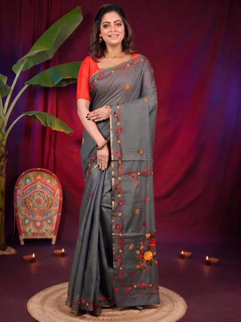 DipDiya Pure Cotton Dark Grey Devui Rooted in Bengal Kantha Stitch Sarees