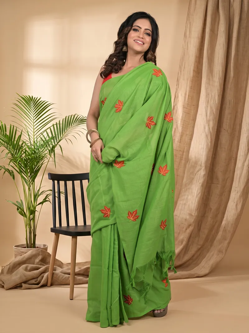 DipDiya Pure Cotton Green Achrun Masterfully Woven Embroidery Handloom sarees