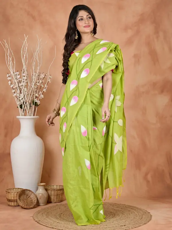 DipDiya Pure Cotton Green Kamal Pure Bengali Grace Hand Painted Sarees
