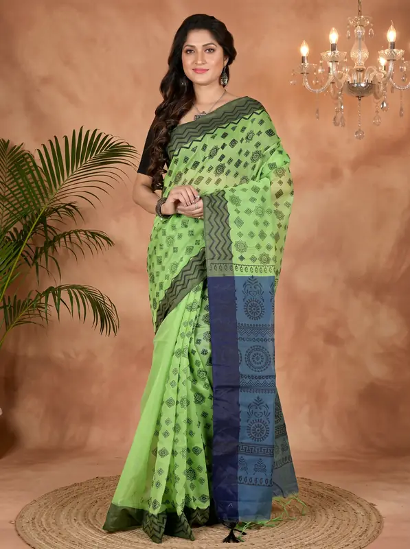 DipDiya Pure Cotton Green Senak Stories of Bengal Printed Handloom Sarees