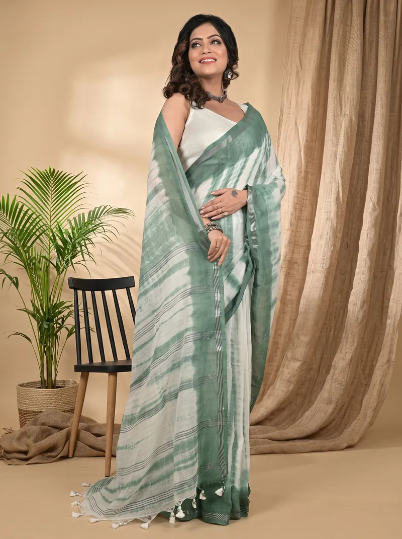 DipDiya Pure Cotton Green White Achmol Crafted by Artisans Badhni Dye Sarees