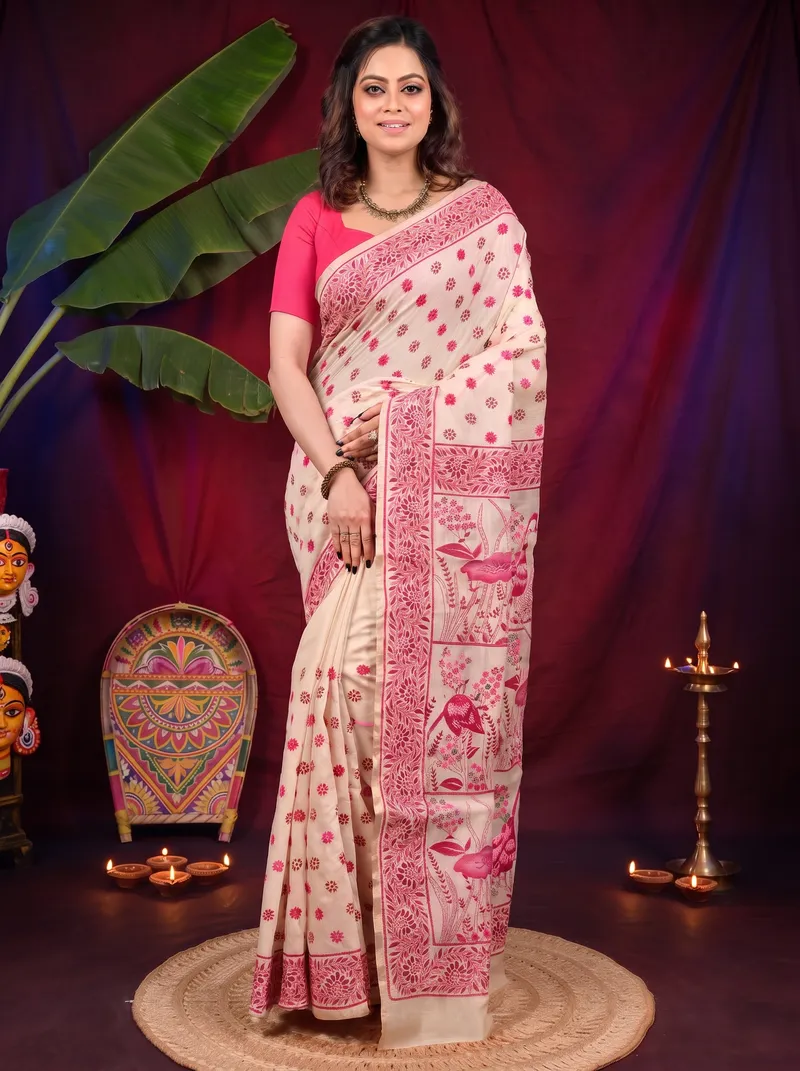 DipDiya Pure Cotton Off White Purple Dhriti Traditional Elegance Kantha Stitch Sarees