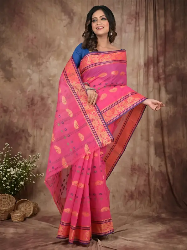 DipDiya Pure Cotton Pink Achrol Timeless Bengal Tant Sarees