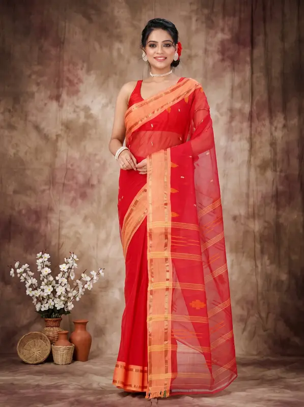 DipDiya Pure Cotton Red Metu Artisan Crafted Tant Sarees