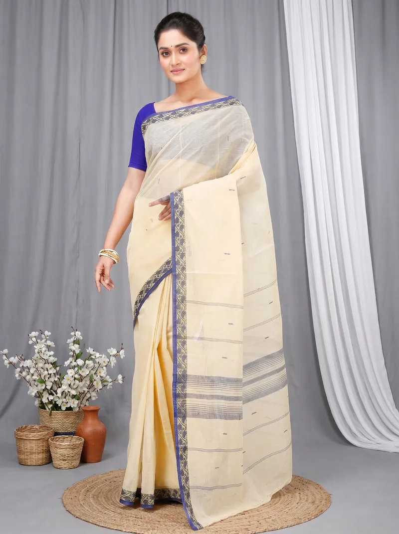 DipDiya Pure Cotton  Traditional Bengali Cream Artisan Crafted Gaela Tant Saree