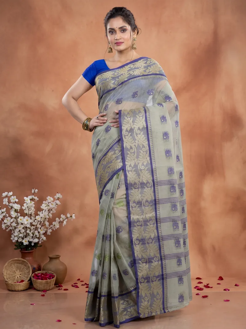 DipDiya Pure Cotton  Traditional Bengali Grey Artisan Crafted HasFul Tant Saree