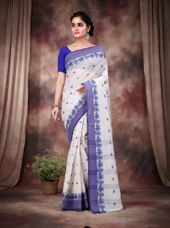DipDiya Pure Cotton White Ramala Tradition in Every Thread Tant Sarees
