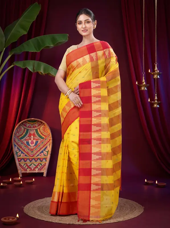 DipDiya Pure Cotton Yellow Jamuna Masterfully Woven Tant Sarees