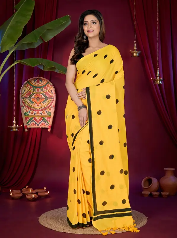 DipDiya Pure Cotton Yellow Tip Effortless Tradition Handloom Sarees