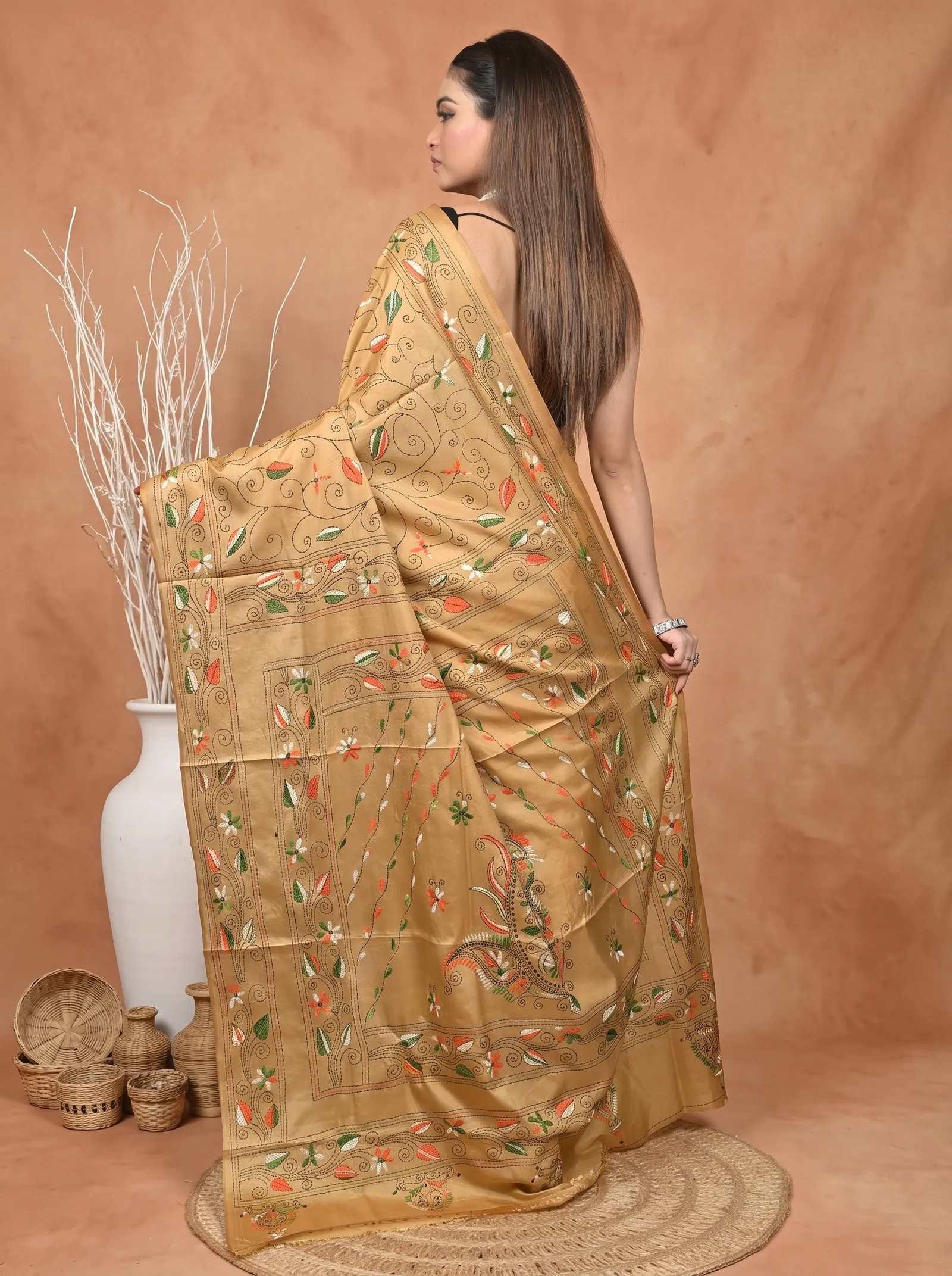 DipDiya Balgalor Art Silk  Artisan Crafted Brown Traditional Bengali Bolpur Kantha Stitch Saree