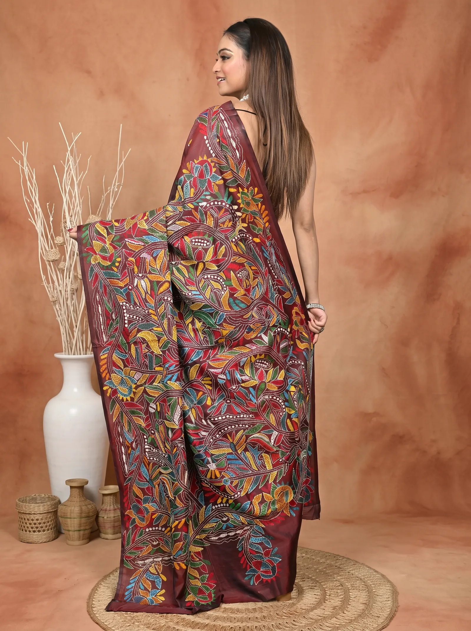 DipDiya Balgalor Art Silk  Artisan Crafted Maroon Traditional Bengali Bolpuri Kantha Stitch Saree