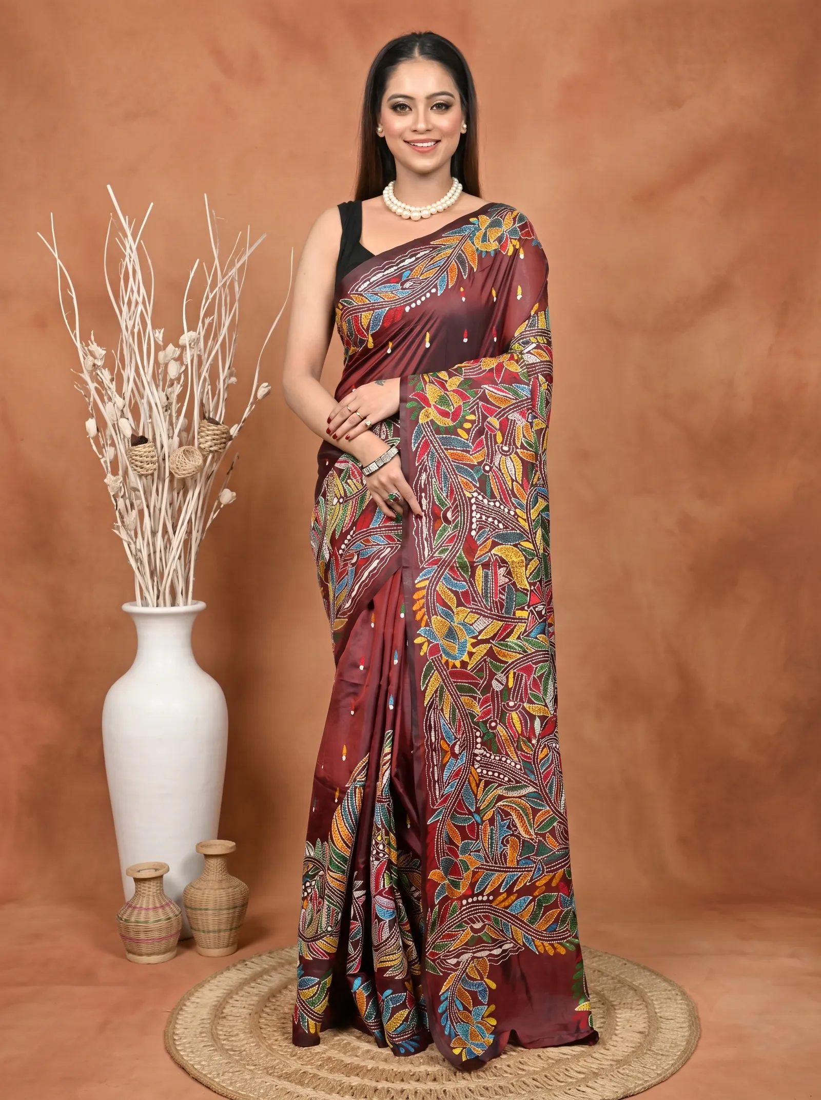 DipDiya Balgalor Art Silk  Artisan Crafted Maroon Traditional Bengali Bolpuri Kantha Stitch Saree