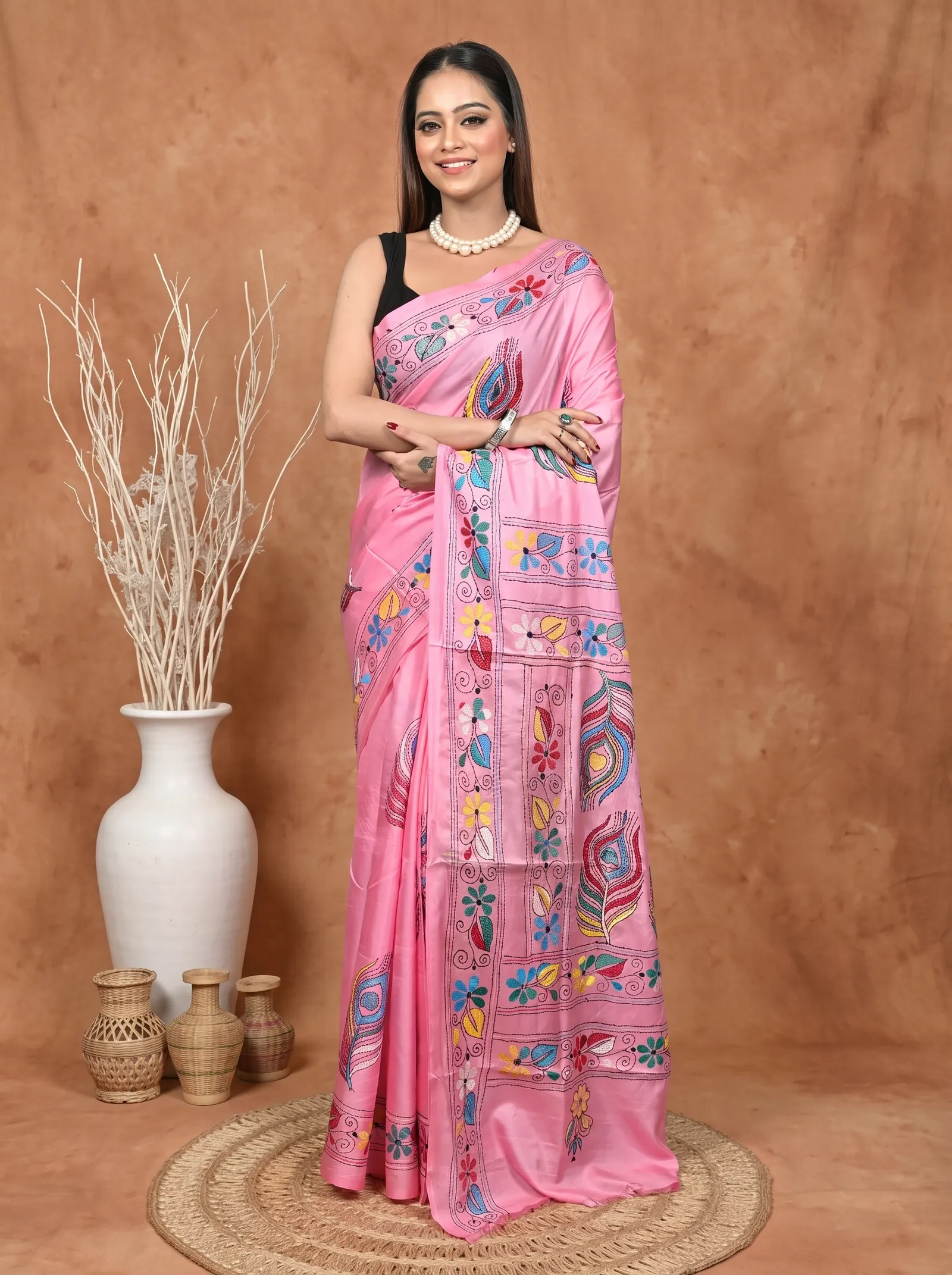 DipDiya Balgalor Art Silk  Artisan Crafted Pink Traditional Bengali Bolpur Kantha Stitch Saree