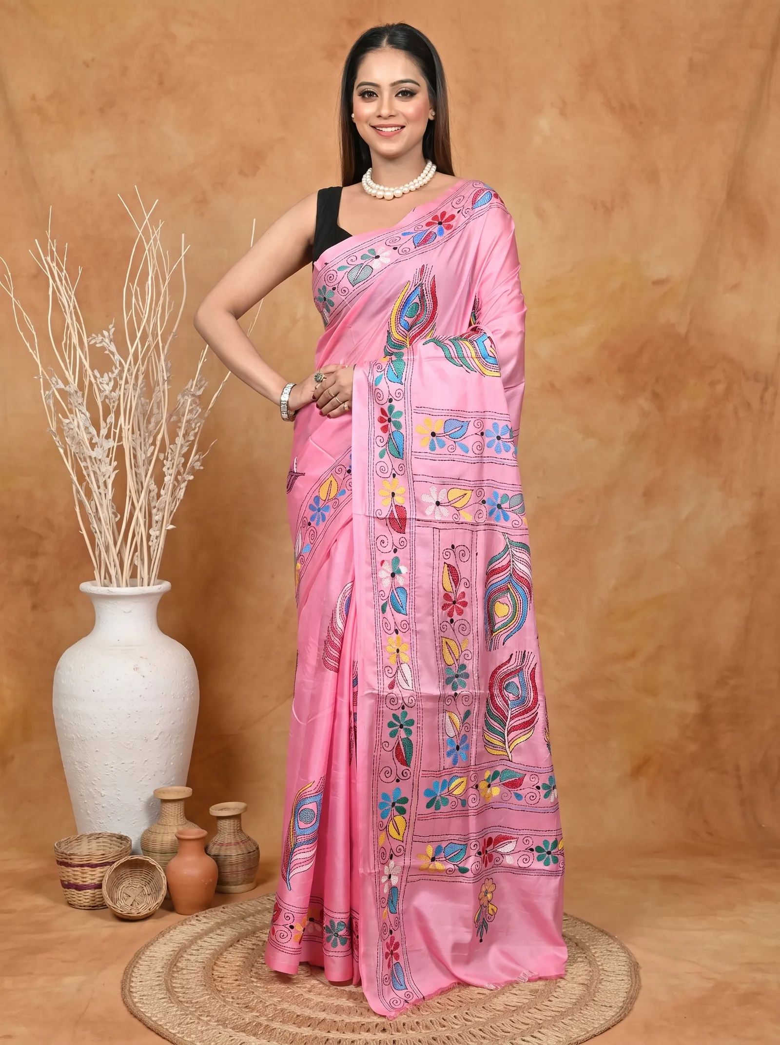 DipDiya Balgalor Art Silk  Artisan Crafted Pink Traditional Bengali Bolpur Kantha Stitch Saree