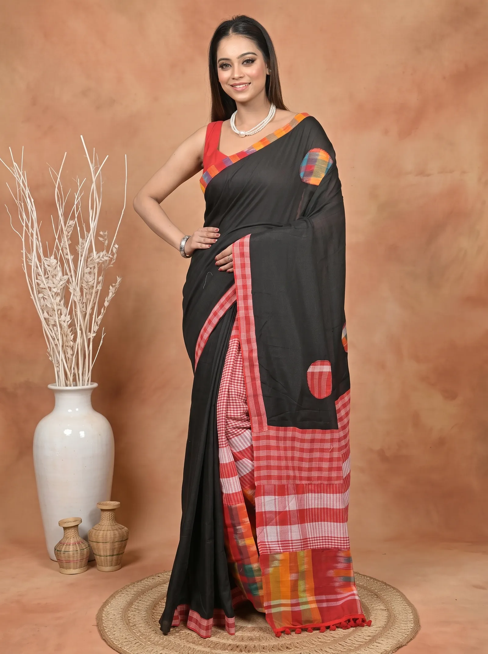 DipDiya Blended Cotton  Artisan Crafted Black Red Traditional Bengali Aplika Mix Applique Saree