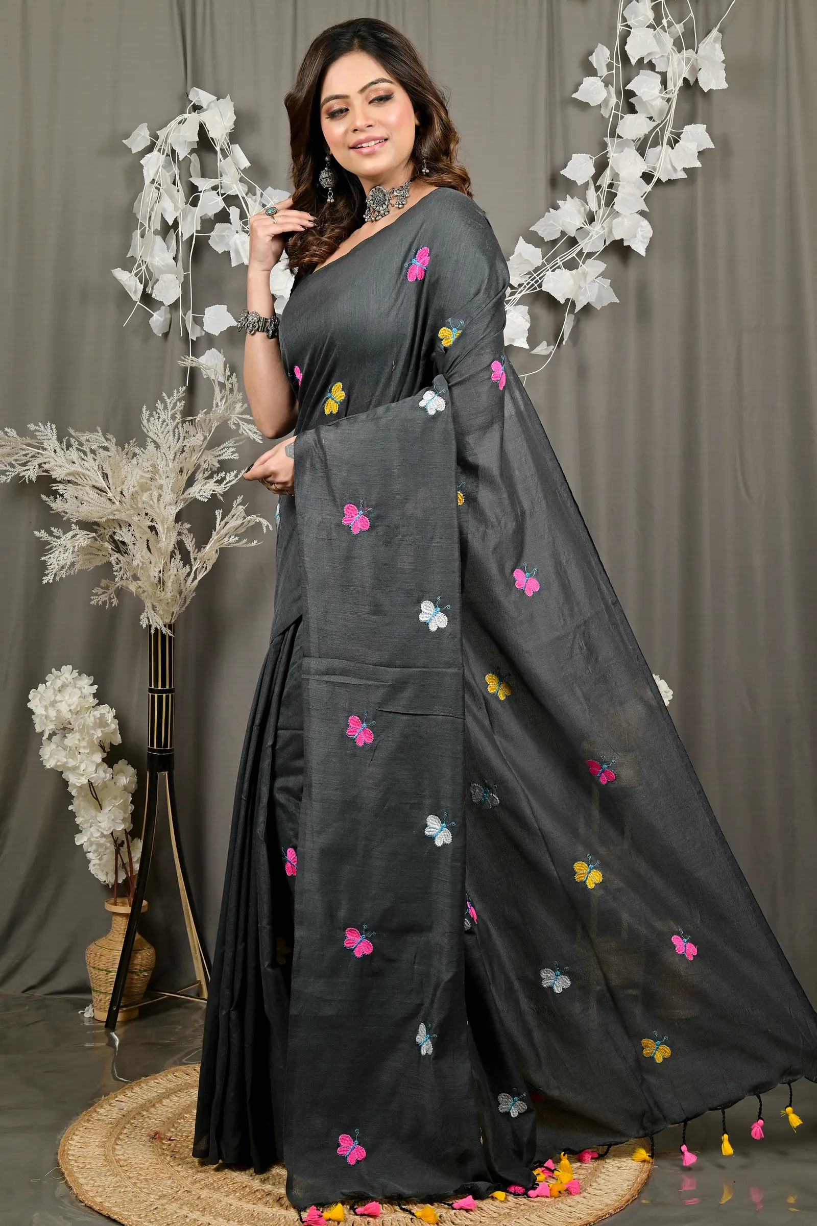 DipDiya Blended Cotton Black Foyeli Loom to Love Embroidery Handloom sarees
