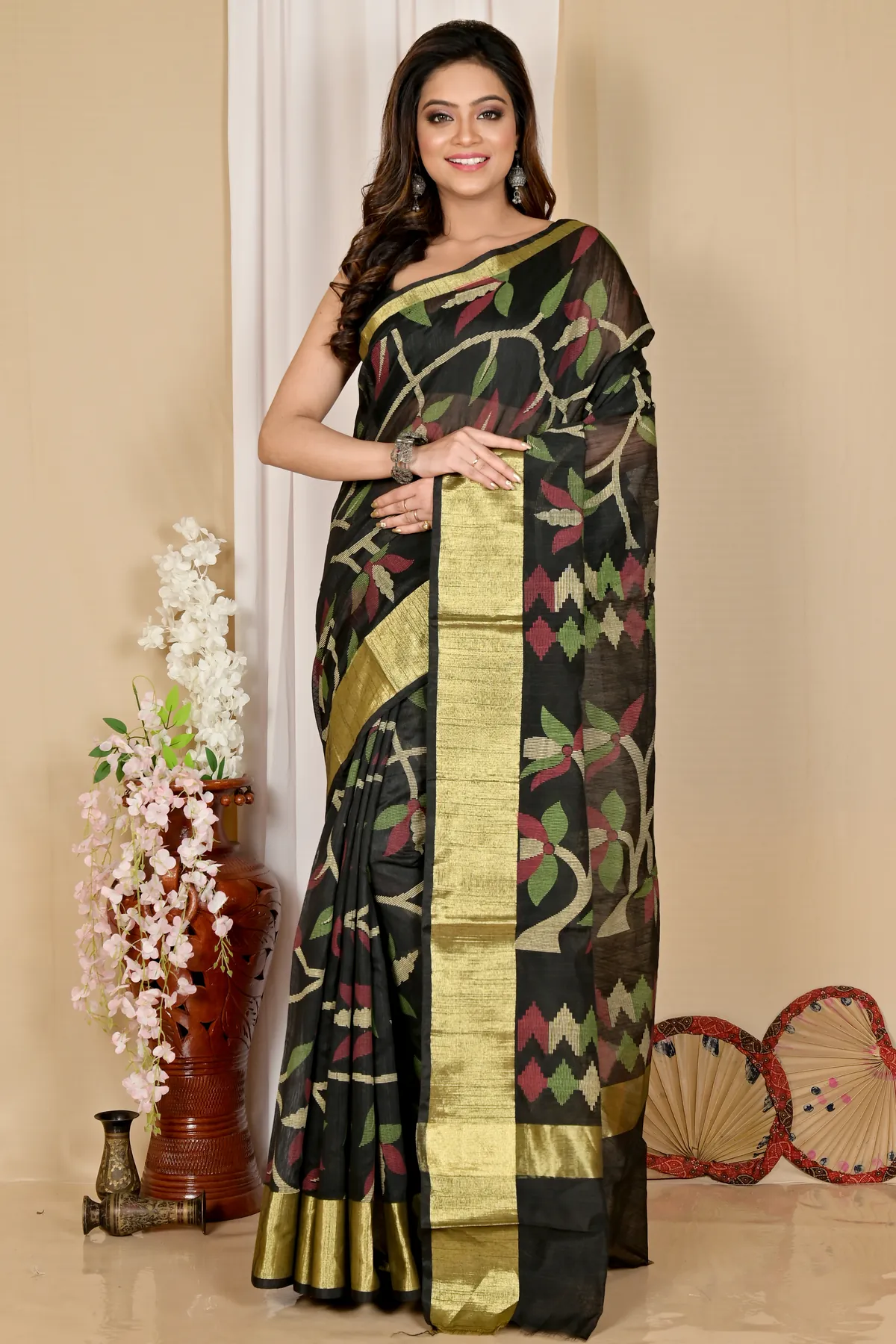 DipDiya Blended Cotton Black Narento The Bengali Classic Handloom Sarees