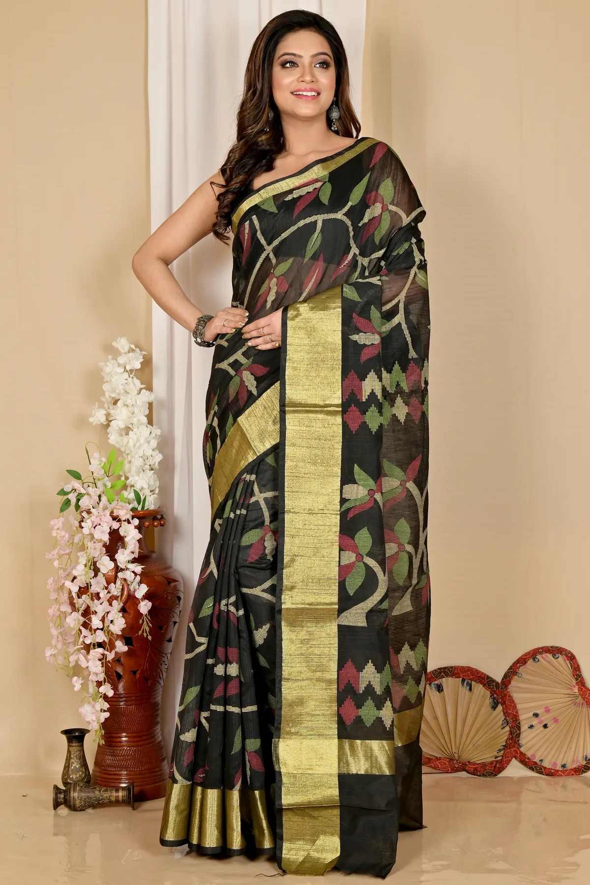 DipDiya Blended Cotton Black Narento The Bengali Classic Handloom Sarees