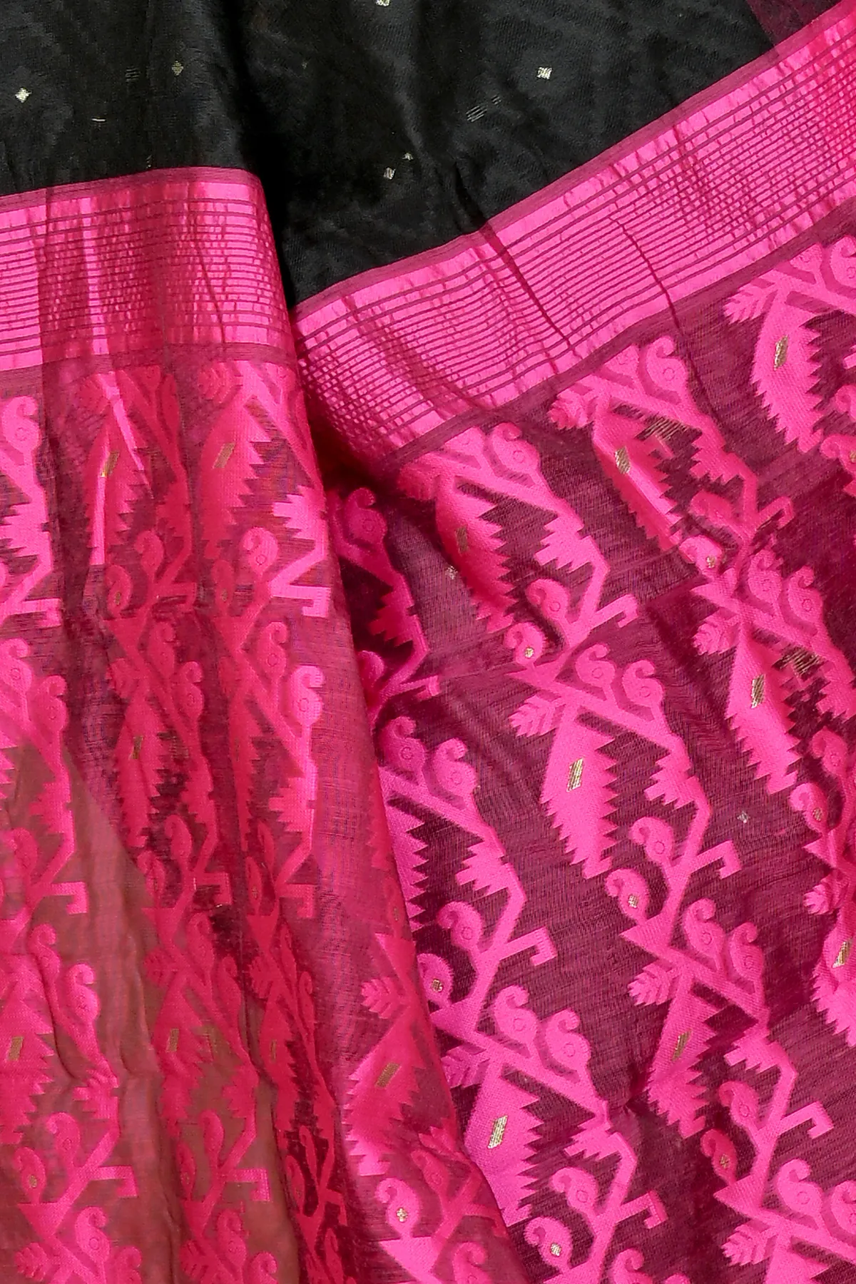 DipDiya Blended Cotton Black Purple Krokai A Legacy Woven Jamdani Sarees