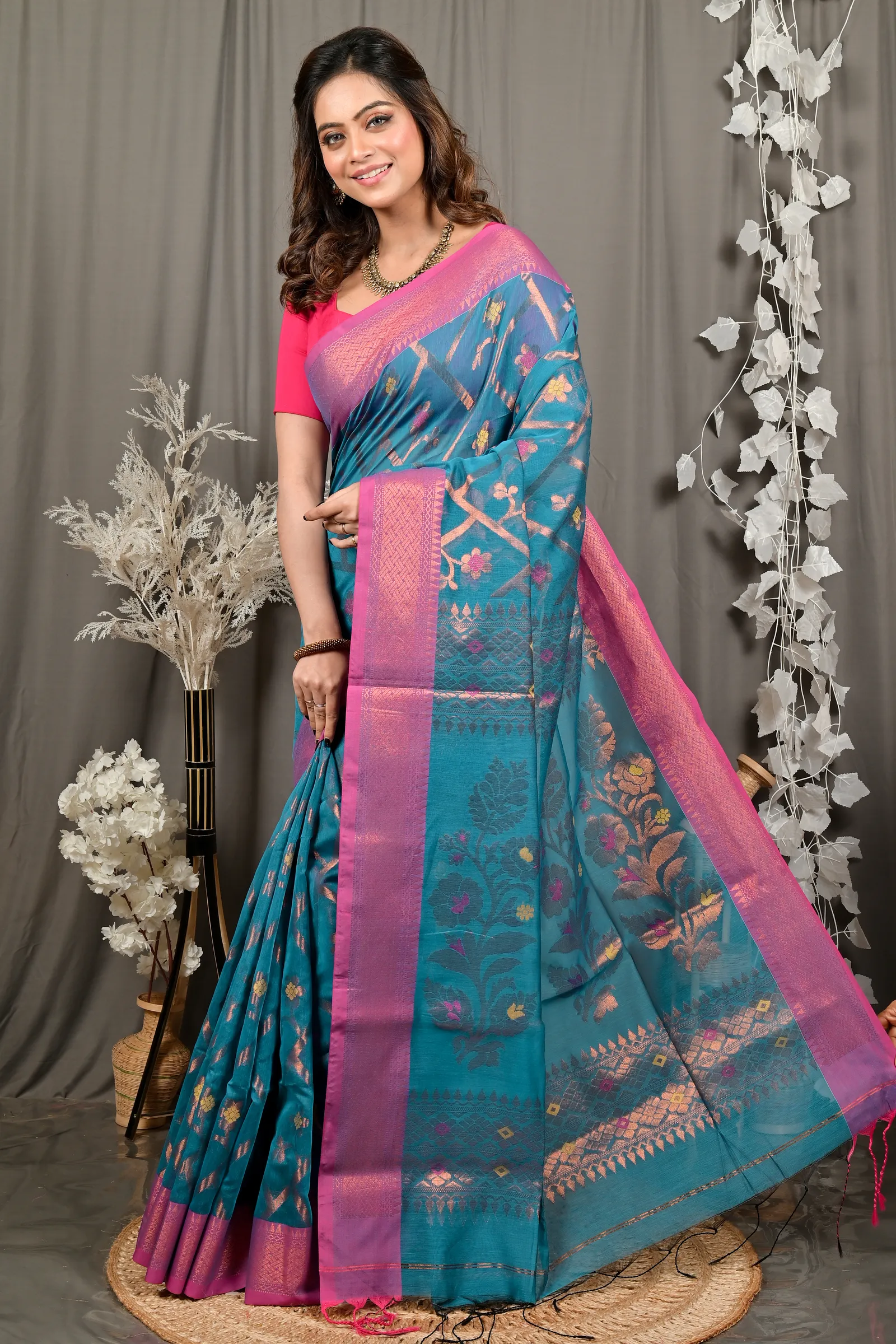 DipDiya Blended Cotton Blue Dinui Heritage of Bengal Handloom Sarees