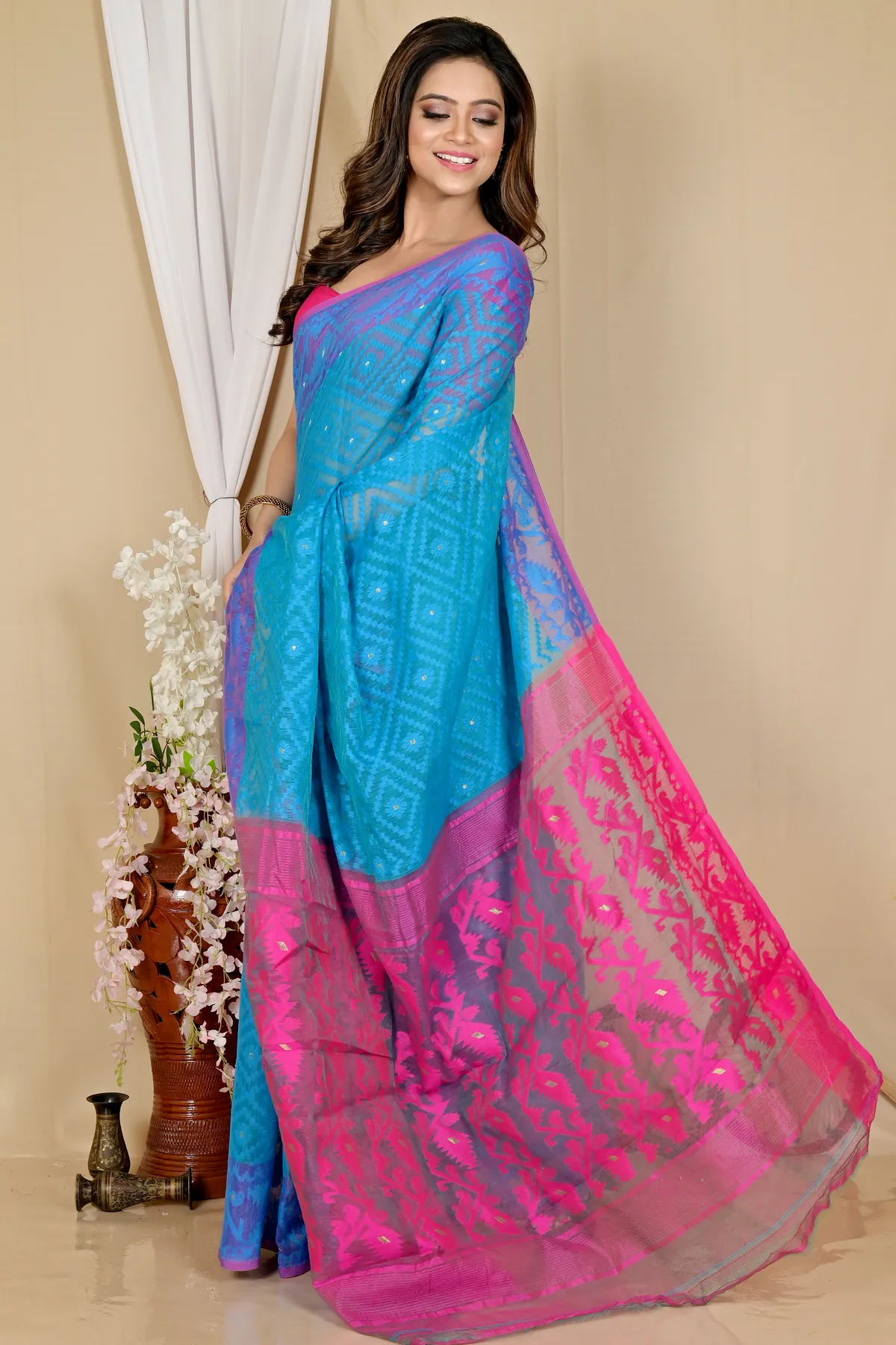 DipDiya Blended Cotton Blue Purple Krokai Artisan Crafted Jamdani Sarees