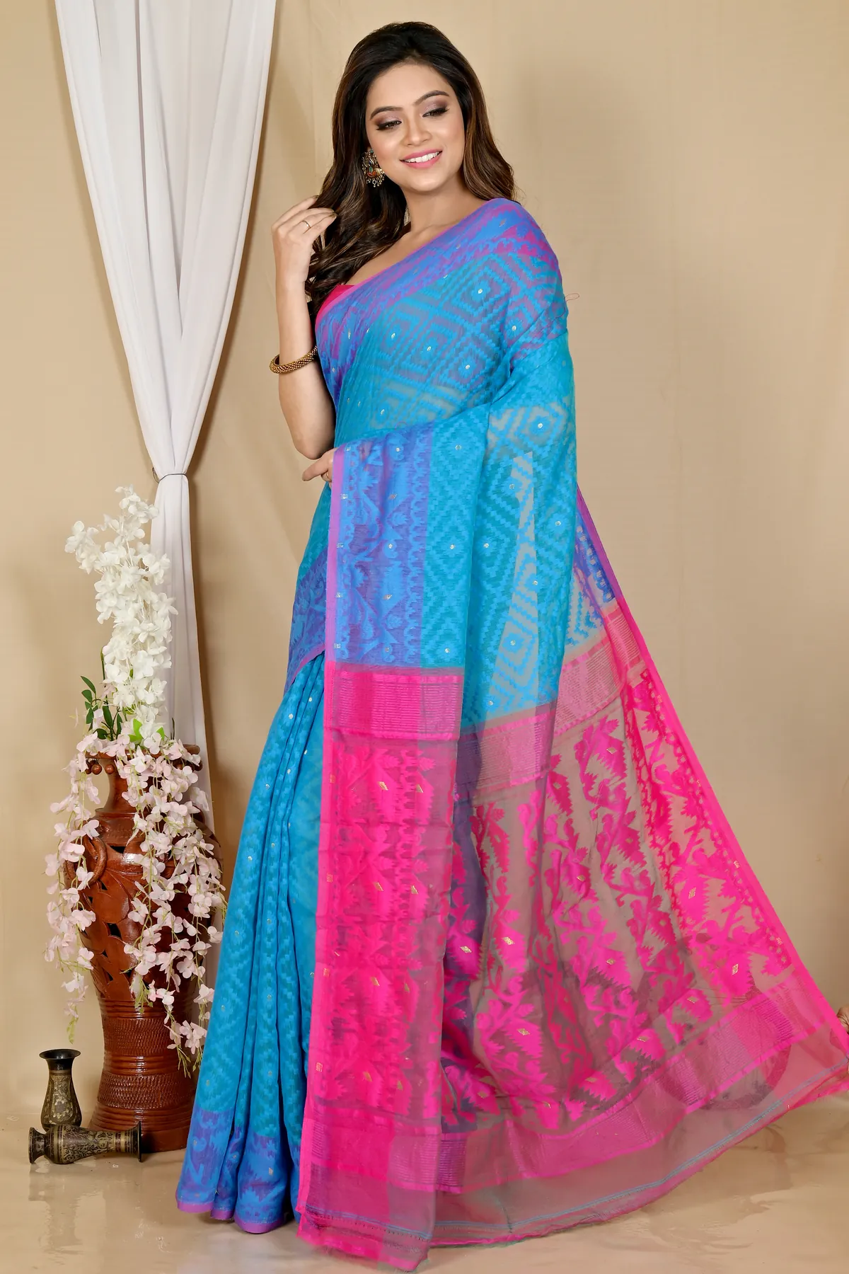DipDiya Blended Cotton Blue Purple Krokai Artisan Crafted Jamdani Sarees